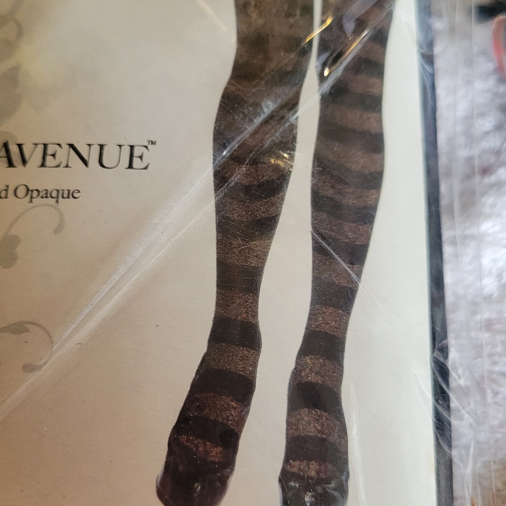 3 pair Leg Avenue Gold and Black Glitter Thigh Highs - Picture 3 of 4